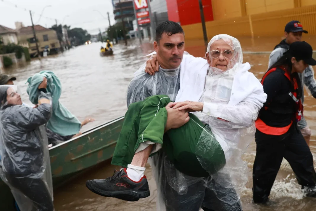 Inundaciones en Río Grande do Sul deja 127 muertos y 141 desaparecidos - Foto: NA