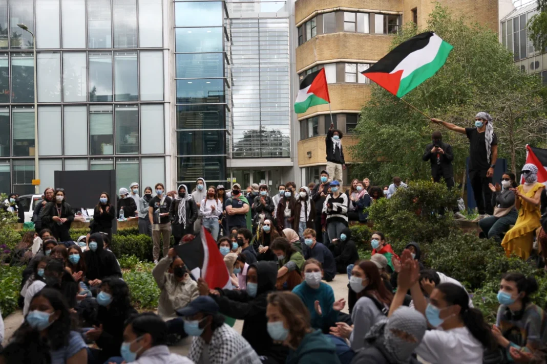 Tensión en Oxford: arrestan a 16 manifestantes Pro-Palestina tras ocupación en la Universidad - Foto: NA