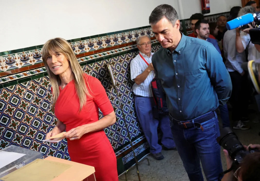 Fue citada por la justicia Begoña Gómez, esposa de Pedro Sánchez, por acusaciones de corrupción - Foto: NA