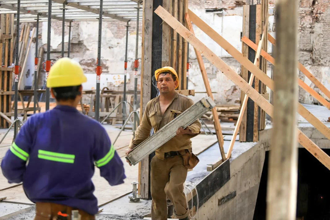 Empleo en nuestro país - Foto: NA