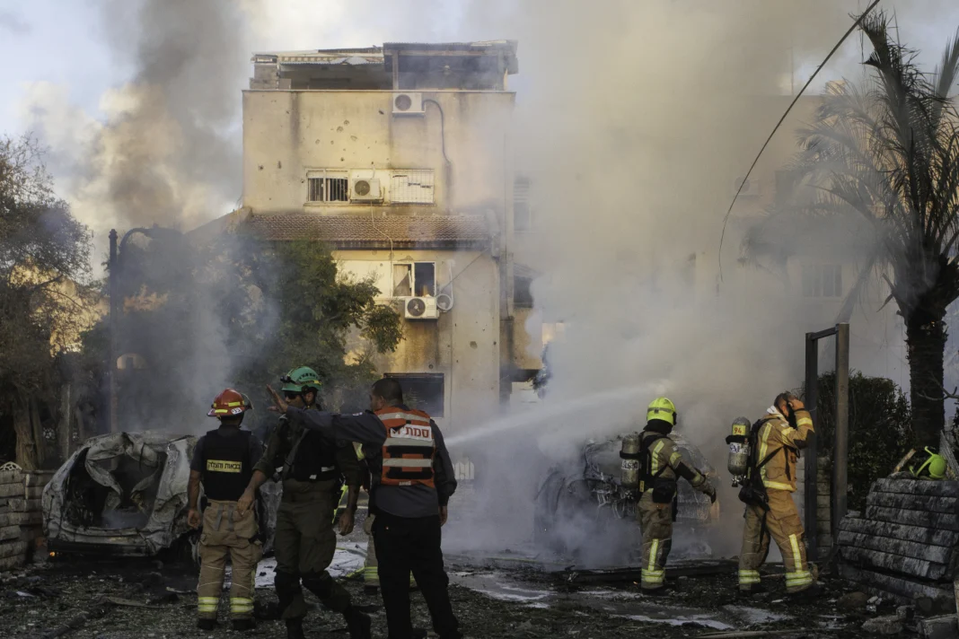 Ataques aéreos israelíes en Líbano dejan más de 100 muertos y 400 heridos - Foto: NA