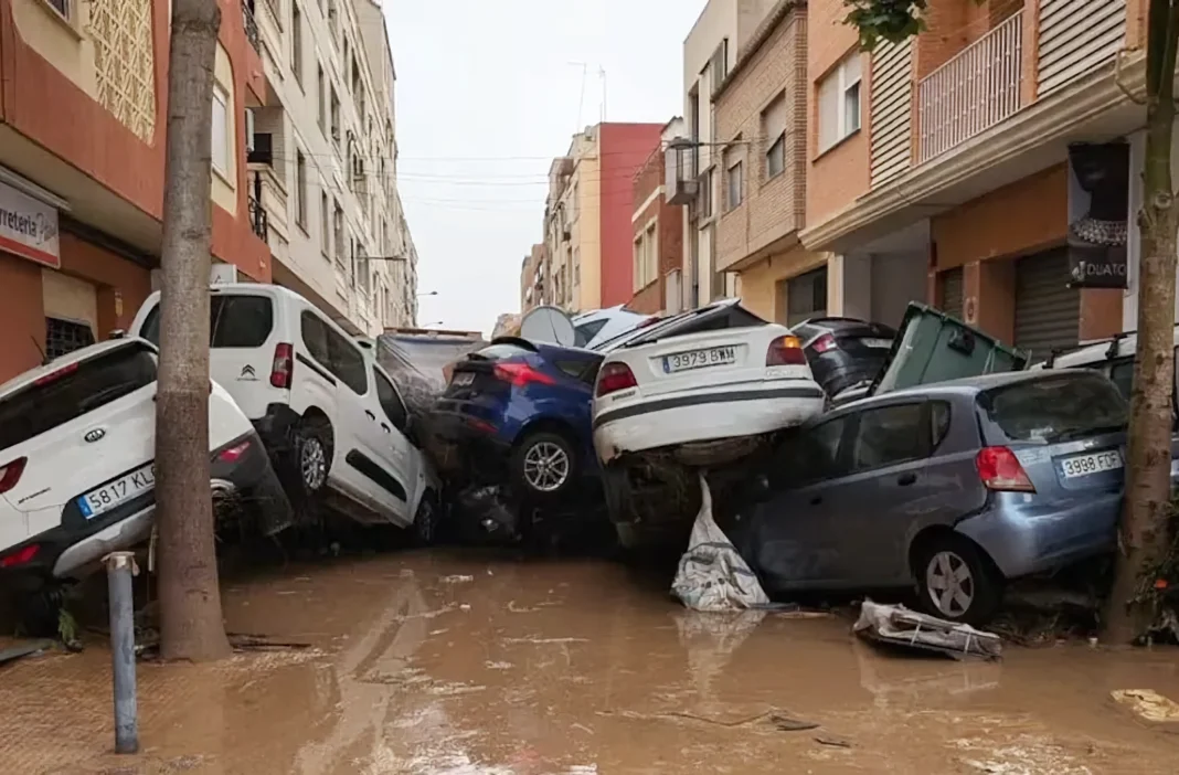 Valencia al menos 51 muertos y decenas de desaparecidos por fuertes lluvias