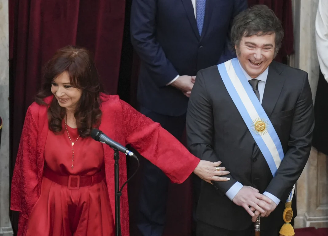 Cristina Kirchner junto a Javier Milei - Foto: Na